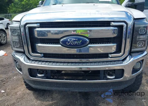 2011 Ford F250 Super Duty z USA, uszkodzony, nr VIN 1FT7W2BT7BEB71835